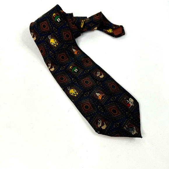 Looney Tunes Mania Silk Tie - Picture 3 of 8